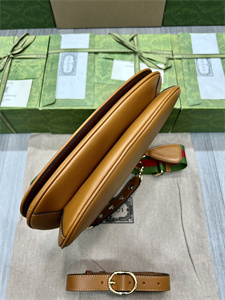 Gu.cci Blondie Medium Top Handle Bag Brown Leather 721172