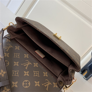 L.V Pochette Métis Monogram Canvas M44875