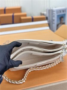 L.V Multi Pochette Accessories Monogram Empreinte Grained Cowhide Cream M80399