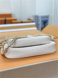 L.V Multi Pochette Accessories Monogram Empreinte Grained Cowhide Cream M80399