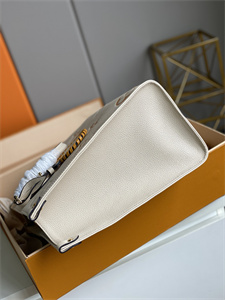 L.V ONTHEGO MM Monogram Empreinte Cream/Saffron M45717