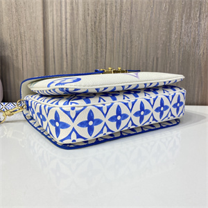 L.V Pochette Métis Bag Canvas Blue M23055