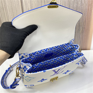 L.V Pochette Métis Bag Canvas Blue M23055