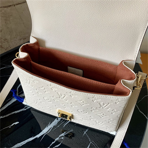 L.V Pochette Métis Monogram Empreinte Cream M41487