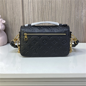 L.V Pochette Métis East West Monogram Empreinte Black M46595