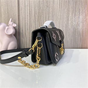 L.V Pochette Métis East West Monogram Empreinte Black M46596