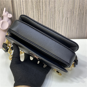 L.V Pochette Métis East West Monogram Empreinte Black M46596