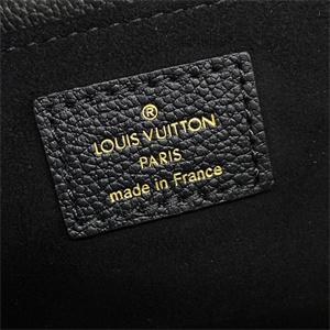 L.V Pochette Métis East West Monogram Empreinte Black M46596