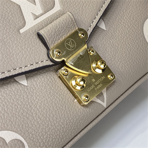 L.V Pochette Métis East West Monogram Empreinte M46596