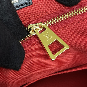 L.V ONTHEGO GM Monogram Canvas with Monogram Long Strap M44576