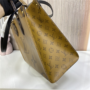 L.V ONTHEGO MM Monogram Canvas with Black Leather Long Strap M45321