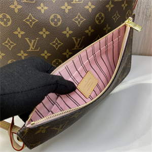 L.V Neverful MM Monogram Canvas Inside Pink M50366