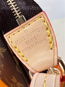 L.V Pochette Accessories Monogram Canvas M82766