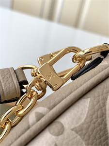 L.V Wallet On Chain IVY Monogram Emprenite Beige M82211