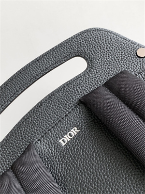 Di.or Maxi Gallop Backpack Grained Calfskin Black