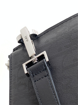 Di.or Pouch Black Oblique Galary Calfskin