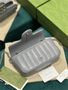 Gu.cci GG Marmont Mini Bag Grey 476433