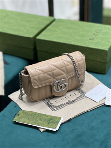 Gu.cci GG Marmont Mini Bag 476433