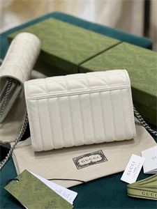 Gu.cci GG Marmont Mini Bag White 474575