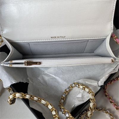 Cha.nel Wallet On Chain With Handel Shinny Calfskin Gold Tone Metal White AP3242