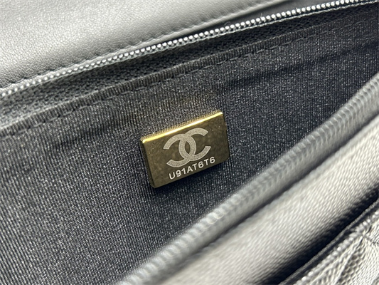 Cha.nel Wallet On Chain With Bowknot Grained Calfskin Gold Tone Metal Black AP3304