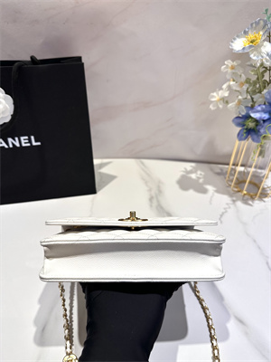 Cha.nel Wallet On Chain Grained Calfskin Gold Tone Metal White AP3580