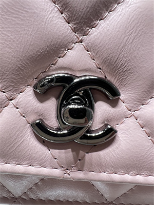 Cha.nel Wallet On Chain With Top Handle Shiny Calfskin Silver Tone Metal Pink AP3645