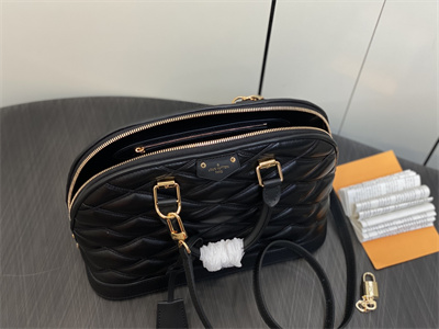 L.V Alma PM Bag Lamb Leather Black M23688