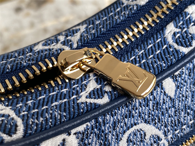 L.V Loop Bag Monogram Denim Blue M81166