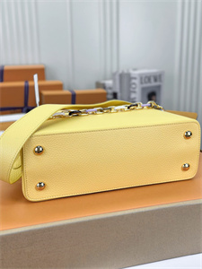 L.V Capucines MM Bag Taurillon Leather Yellow M21798