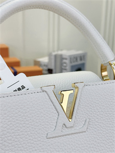 L.V Capucines MM Bag Taurillon Leather White M22375