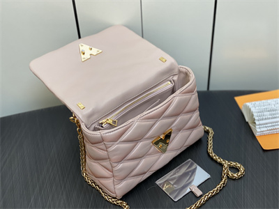 L.V Go-14 MM Bag Lambskin Beige Rose M23568