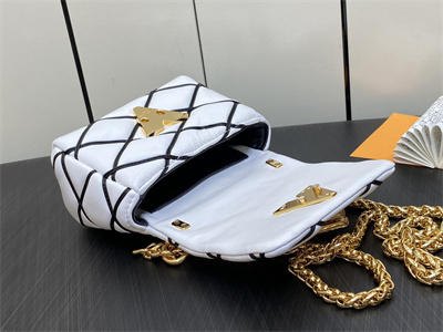 L.V Pico Go-14 Bag Lambskin White/Black M23762