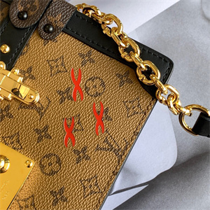 L.V Trunk Clutch Bag Monogram Reverse Canvas M43596