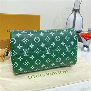 L.V Speedy P9 Bandoulière 25 Monogram Soft Calfskin Green M24423