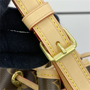 L.V Noé Bag Monogram Canvas M42224