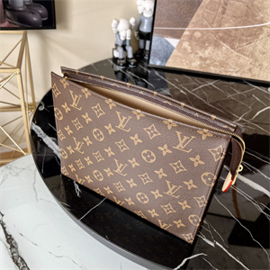L.V Toiletry Pouch 26 Monogram Canvas M47542