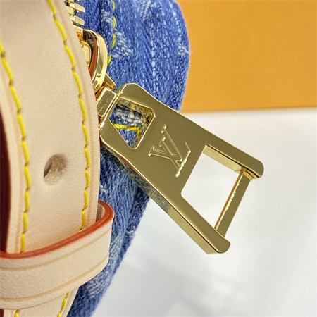 L.V Croissant Bag MM Monogram Denim Two Pieces M46856