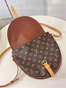 L.V Micro Chantilly GM Bag Monogram Canvas M51232