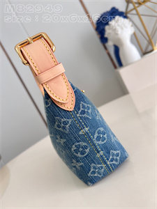 L.V Hills Pochette Bag Monogram Denim M82949