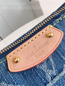 L.V Hills Pochette Bag Monogram Denim M82949