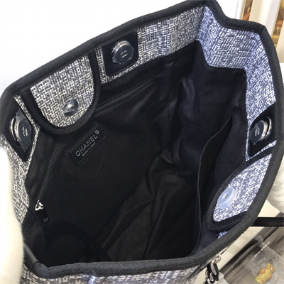 Cha.nel Deauville MM Shopping Bag Mixed Fibers Silver Tone Metal Black/White A67001