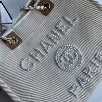 Cha.nel Deauville MM Shopping Bag Bead Mixed Fibers Gold Tone Metal Cream A67001