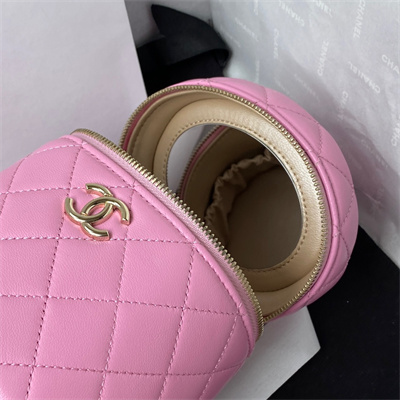 Cha.nel Vanity Case With Top Handle Lambskin Gold Tone Metal Pink AP2730