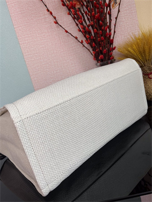 Cha.nel Deauville Large Shopping Bag Mixed Fibers Silver Tone Metal Cream A66941