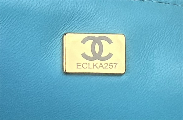 Cha.nel Medium Classic Flap Bag Tweed Gold Tone Metal Blue A01112