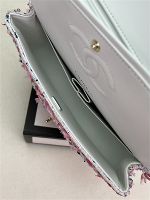 Cha.nel Medium Classic Flap Bag Tweed Gold Tone Metal Colorful A01112