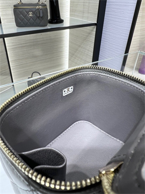 Cha.nel Vanity Case With Chain Lambskin Gold Tone Metal Grey AP2198