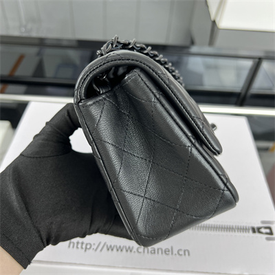 cha.nel S*per mini classic flap bag lambskin black tone metal black 01115