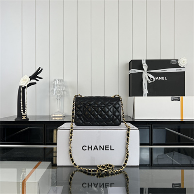 Cha.nel Mini Classic Flap Bag Lambskin Gold Tone Metal Black 01116